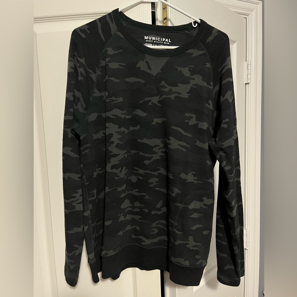 Bundle 2 Municipal sweatshirts black camo and navy blue
